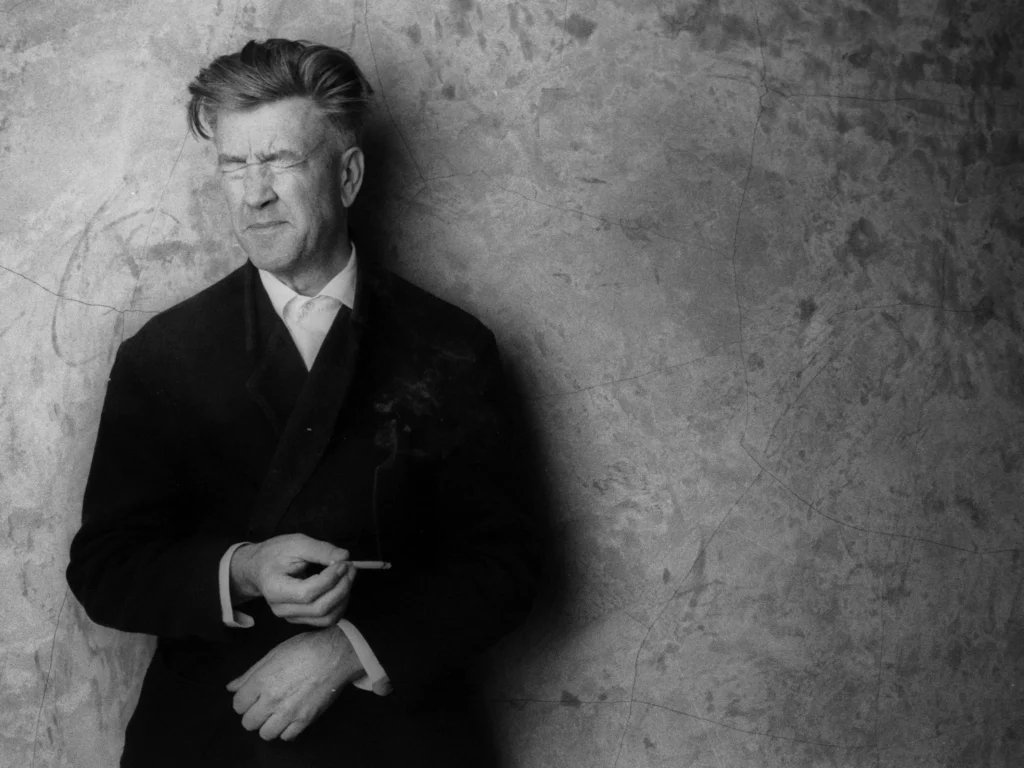 Fotografie cu David Lynch realizată la el în studio de către Chris Weeks, în 15 martie 2002 - Coolturalist