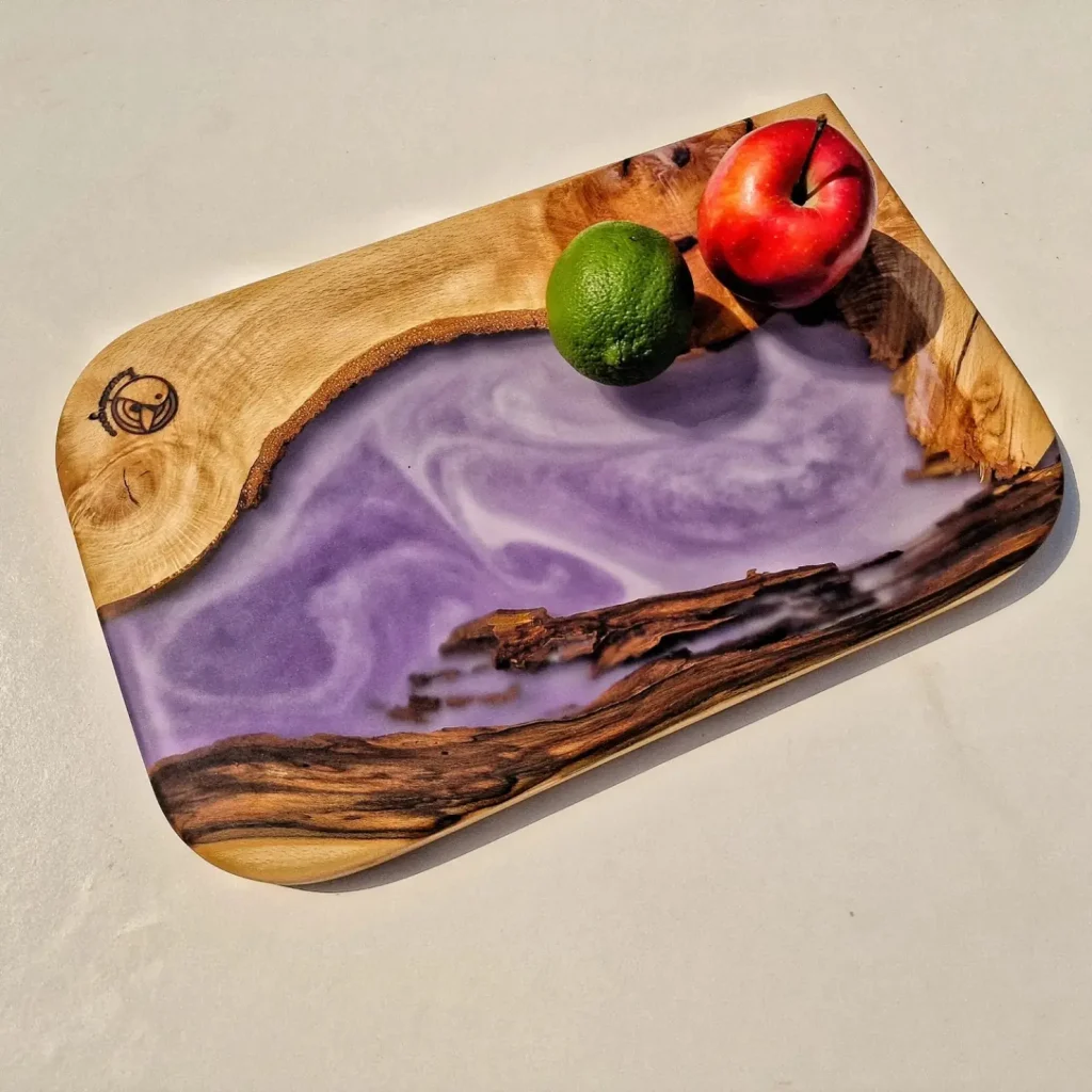 produs realizat de Burunov Florin, fondatorul The Wooden Goose