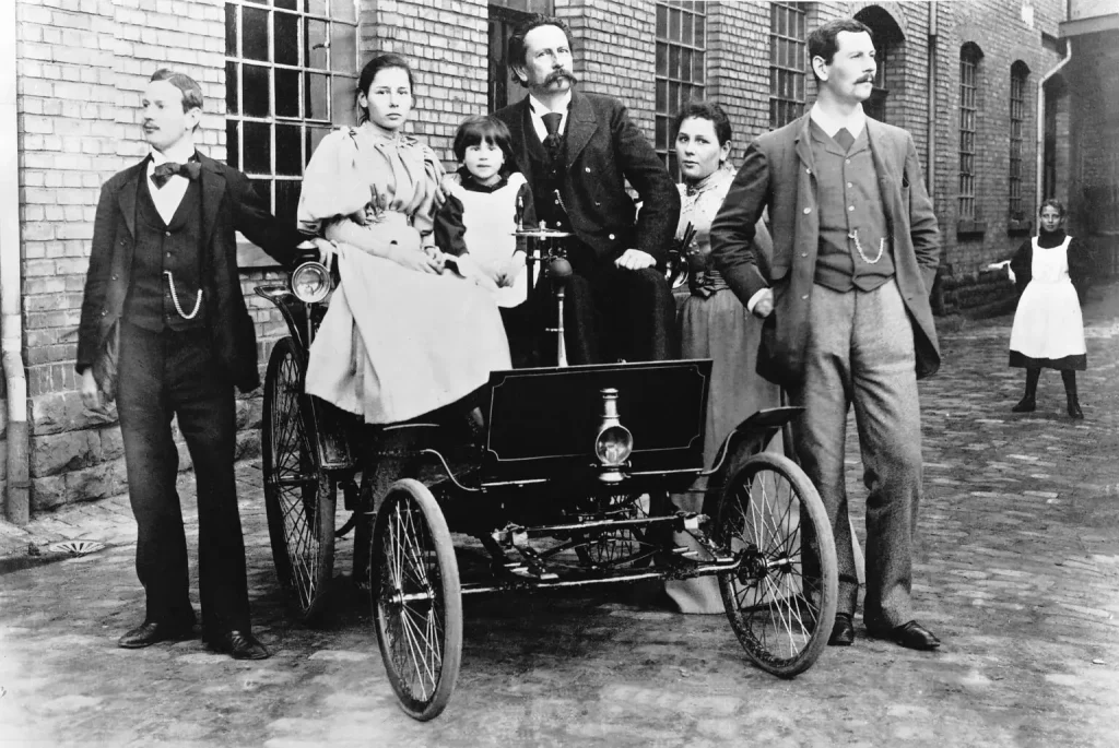 primul vehicul cu particula Benz în nume produs în masă, începând cu 1894